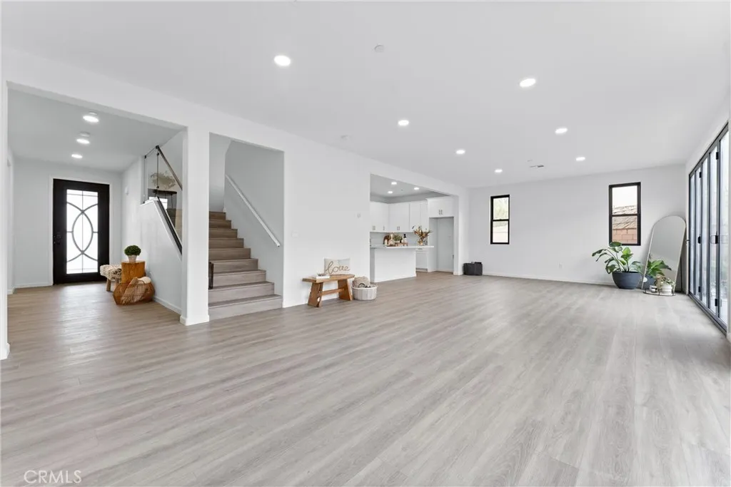 1993 Lyon Avenue, Riverside, California 92503 home-pic-6